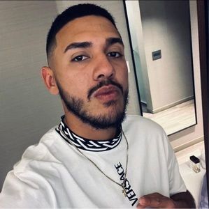 Meet your Posher, Alejandro